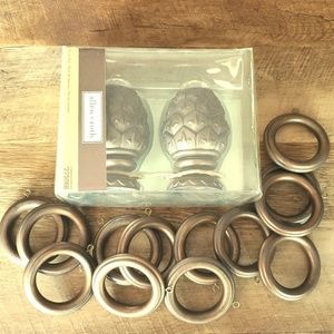 Allen + Roth Vintage Gold Finials w/Drapery Rings